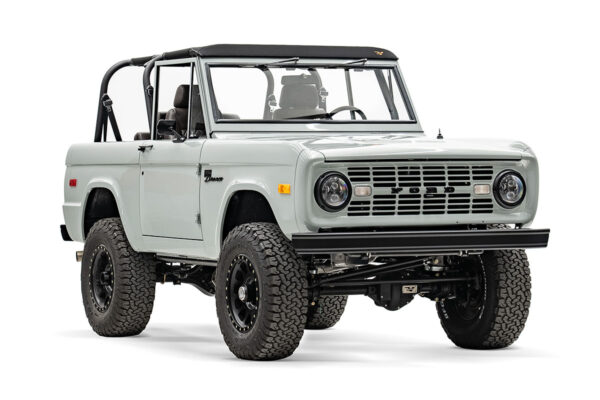1967-Blacked-out-Classic-Ford-Bronco-Front-passenger-side