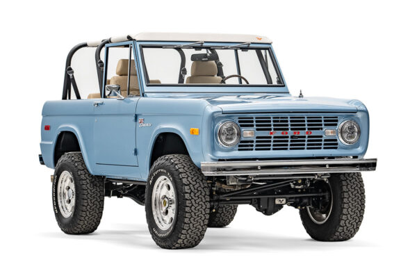 1976-Velocity-Classic-Ford-Bronco-passenger-side-front