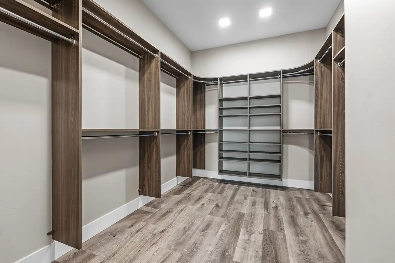 Seasons at Sandpoint Building 8 walk-in closets