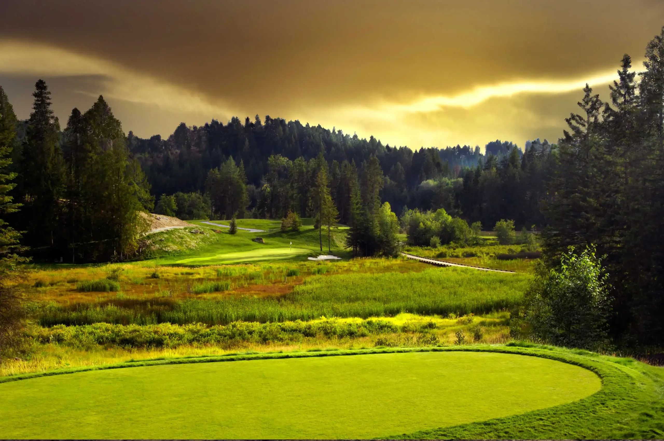 Beautiful Sandpoint ID Golf Courses
