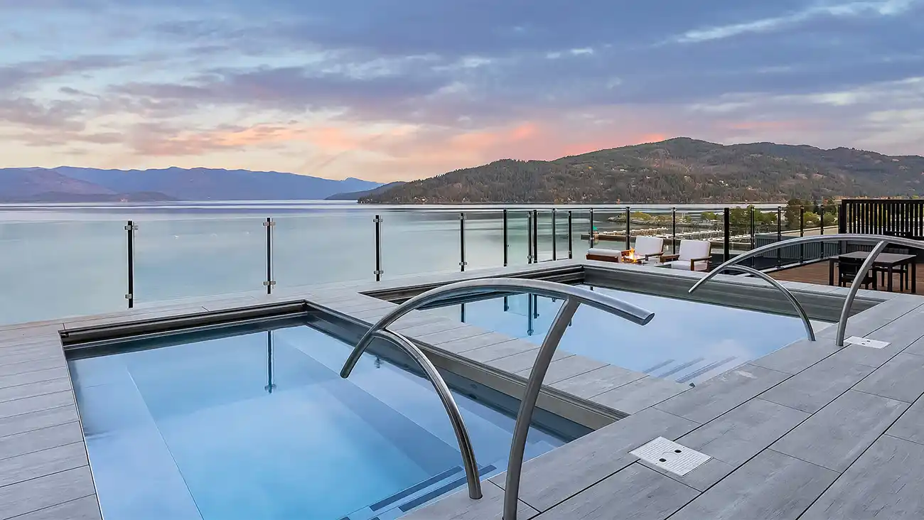 Seasons at Sandpoint Pools